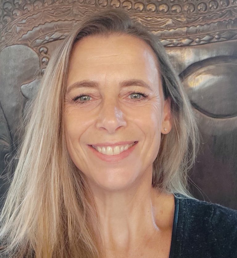 Sophie, propriétaire du Domaine et du château de Croissy.